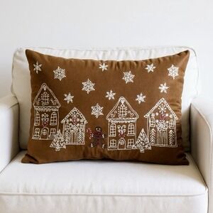 Pottery Barn Gingerbread Village Embroidered‎ Velvet Lumbar Pillow Cover 16"x26"